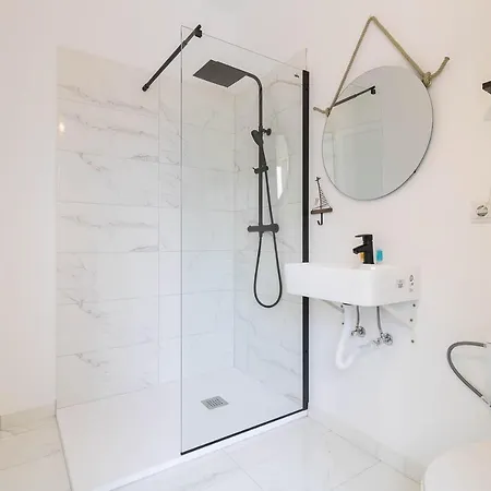 La Bussola ゲストハウス 3*